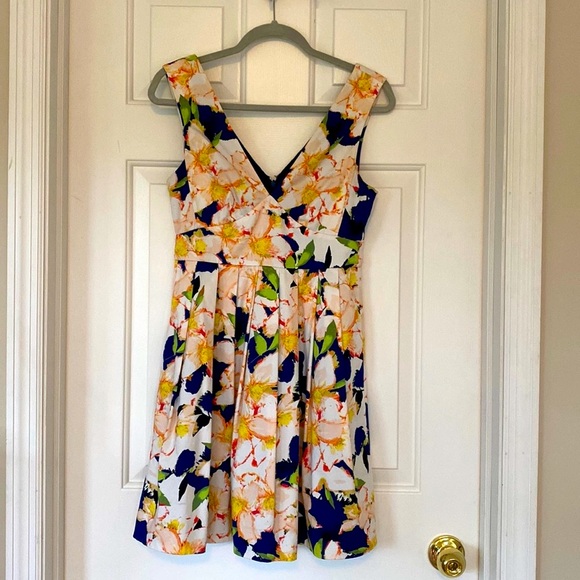 J. Crew Dresses & Skirts - Go-to J Crew classic garden party pleated dress. Good condition. Size 2.